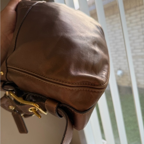 Coach Zoe Leather Hobo shoulder bag - Picture 9 of 15